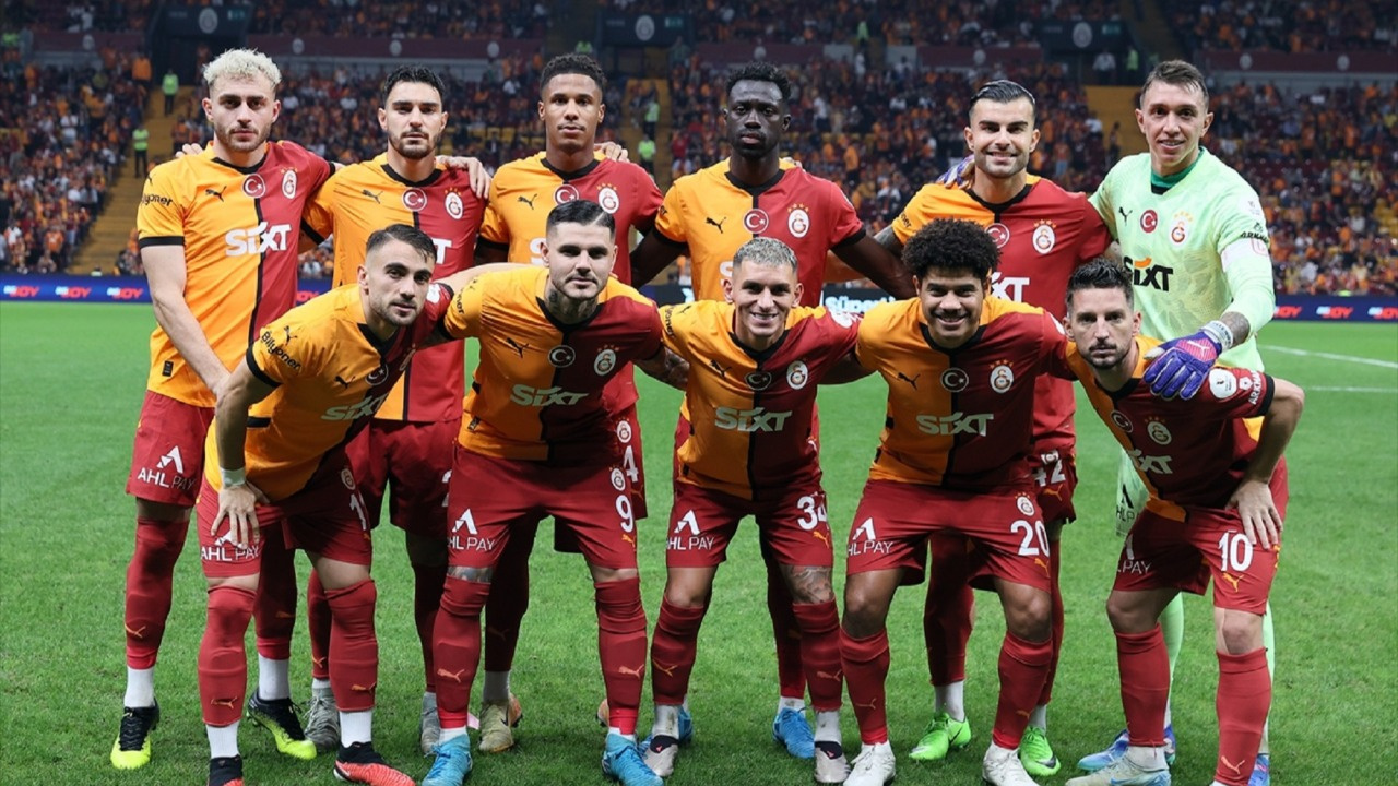 Okan Buruk'un Sürpriz Kararı: Galatasaray Yolculuğu Son Buldu!