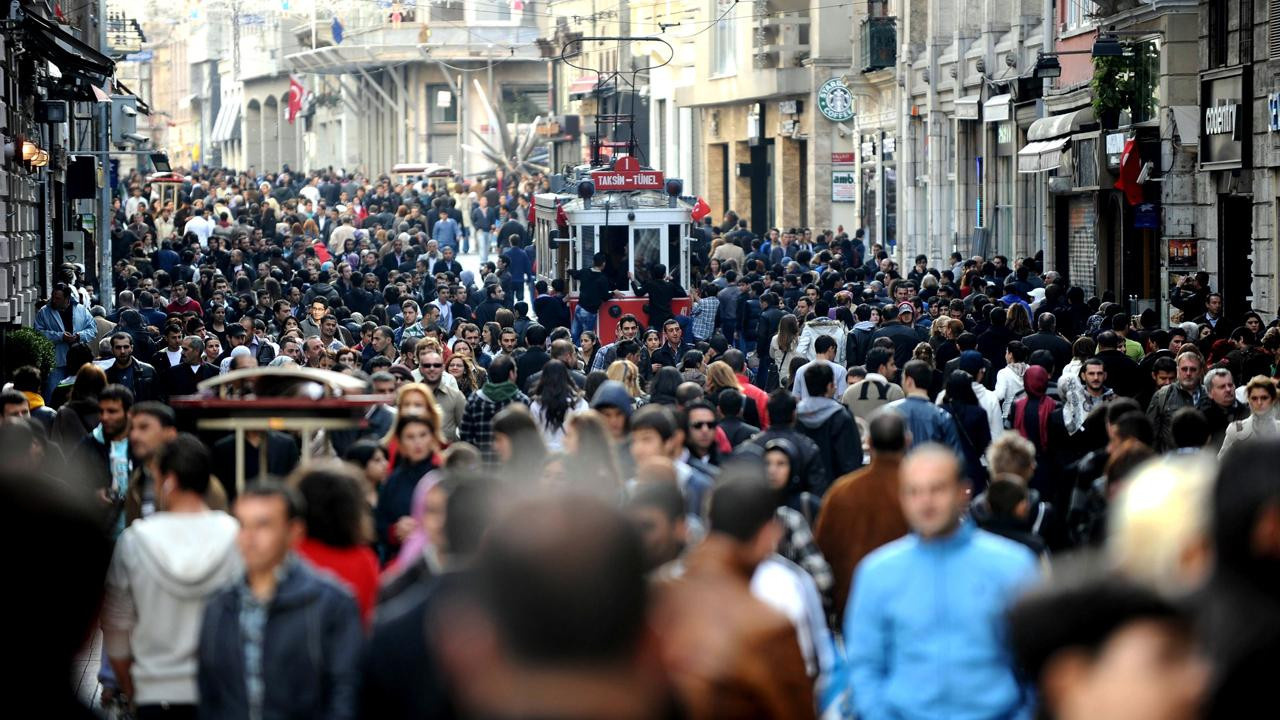 Türkiye'nin En Çok Güven Kaybeden Kurumları Açıklandı! İşte O Liste...