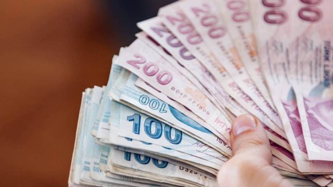 29 Ekim Emekli İkramiyesi için 5000 TL'lik önemli duyuru: Yeni bilgiler paylaşıldı!