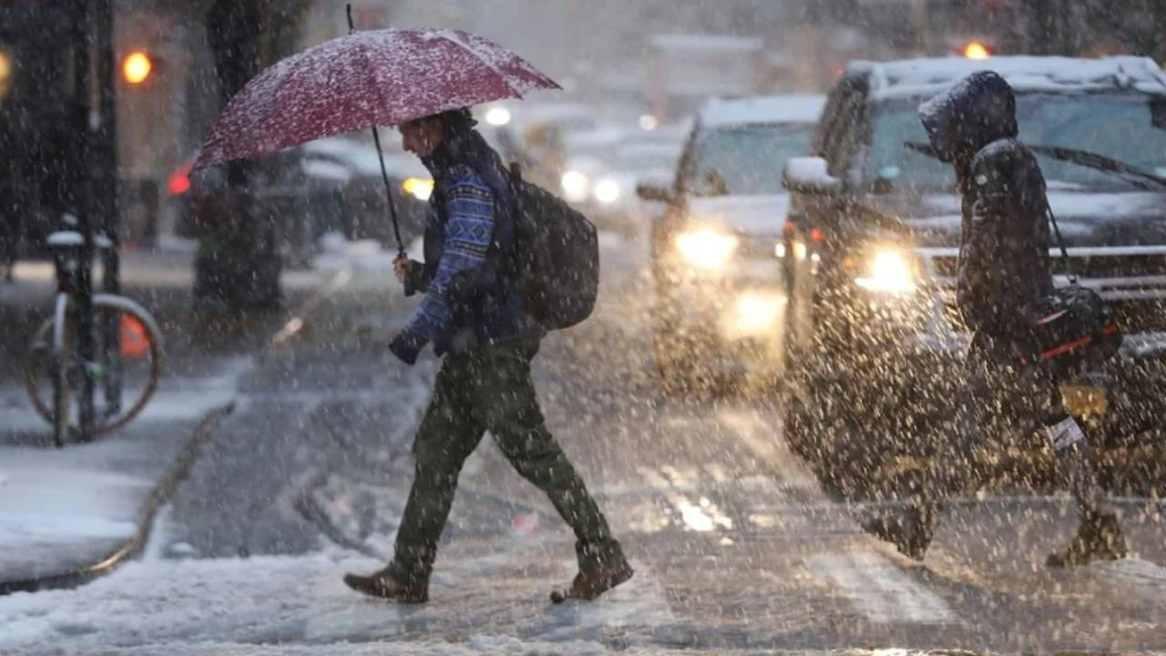 Kışın Sesi: Meteoroloji'den Sağanak ve Kar Uyarısı!