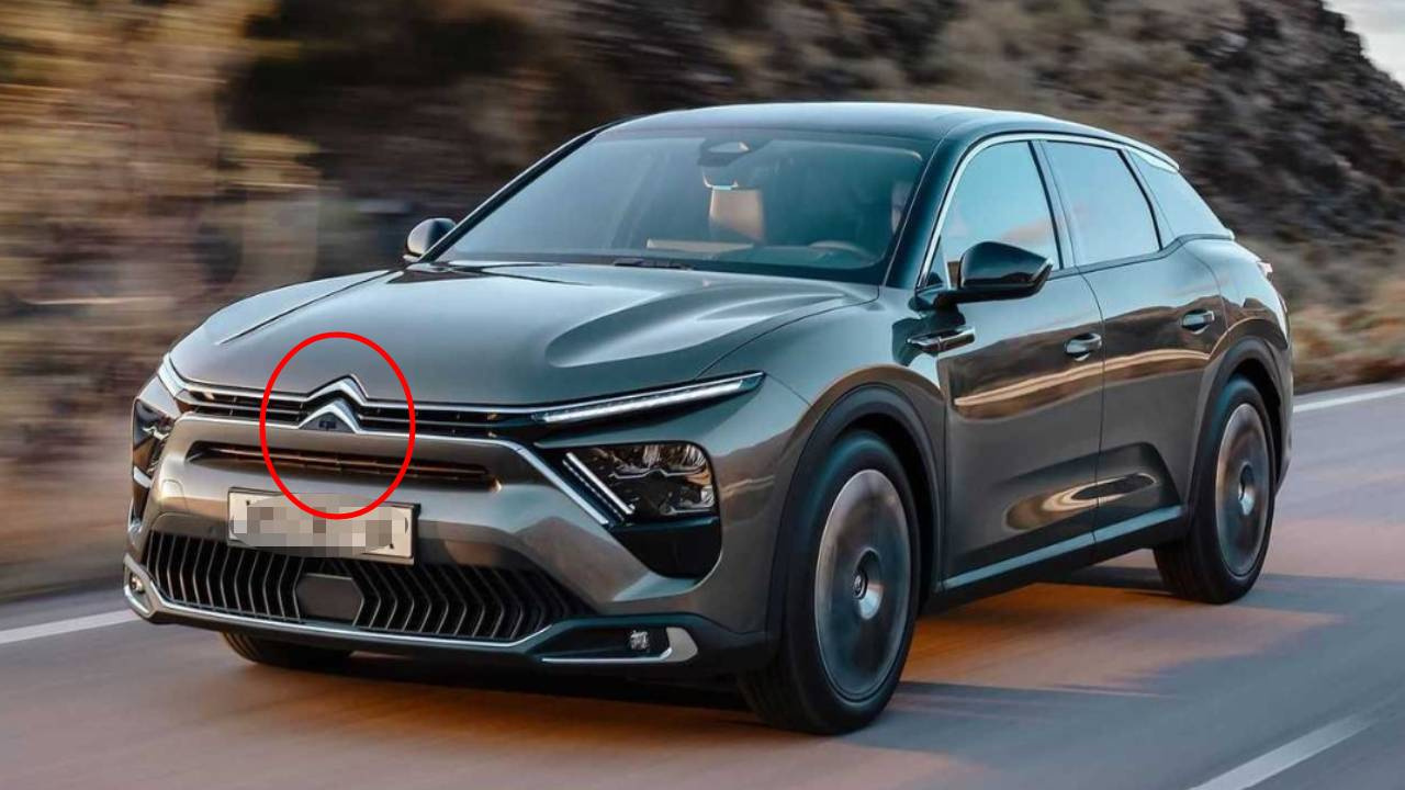 Citroen'in Ters V Logo Tasarımının Arkasındaki Gizli Mesajı Keşfedin!